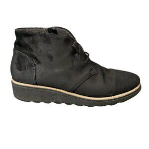 Clarks Suede Ankle Boots Black Women's Collection size 7.5 booties